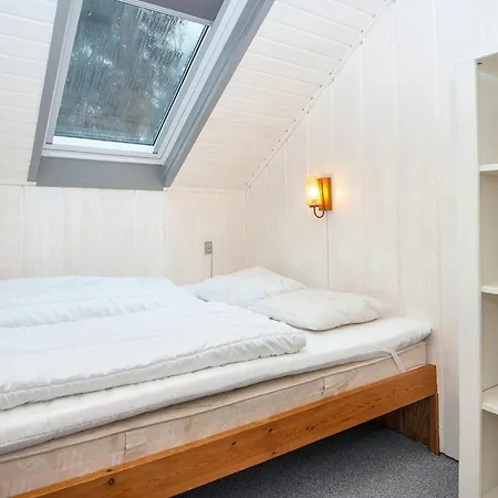 Semesterbostad 6 Person In